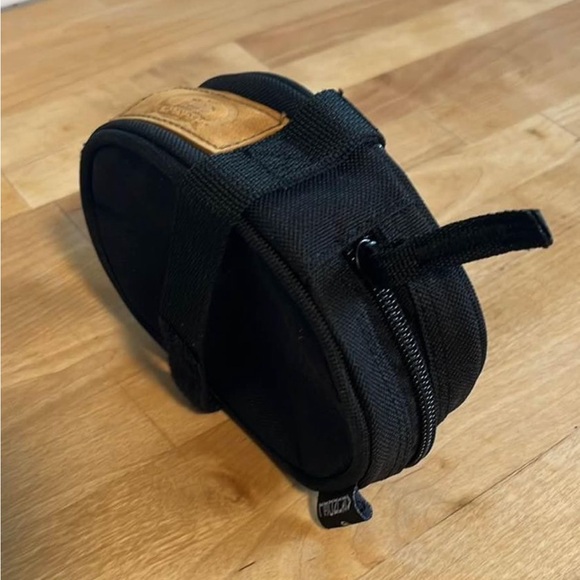 Arundel Dual Seatbag Black, One Size - Picture 2 of 2